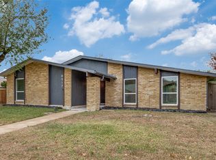 8517 Van Pelt Dr, Dallas, TX 75228