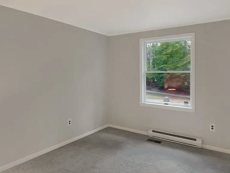 4225 Robinson Rd — Photo 14