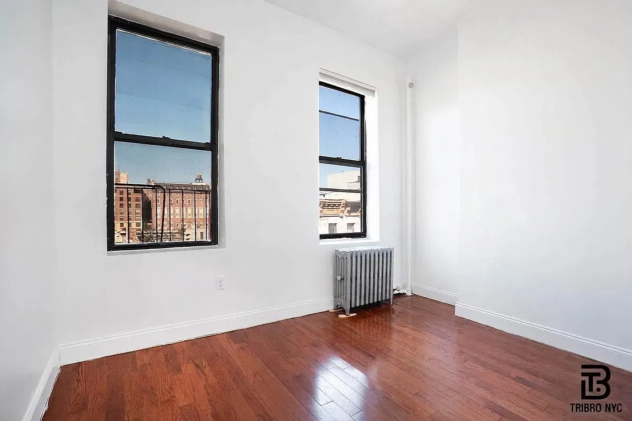 325 East 109th Street — Photo 2