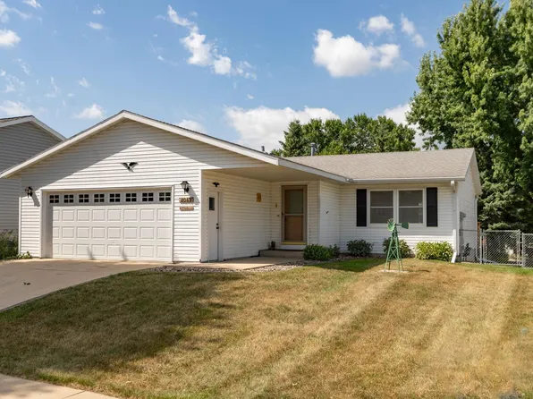 2043 50th St NW, Rochester, MN 55901