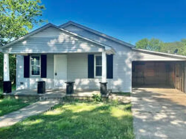 (undisclosed Address), Ozark, AR 72949