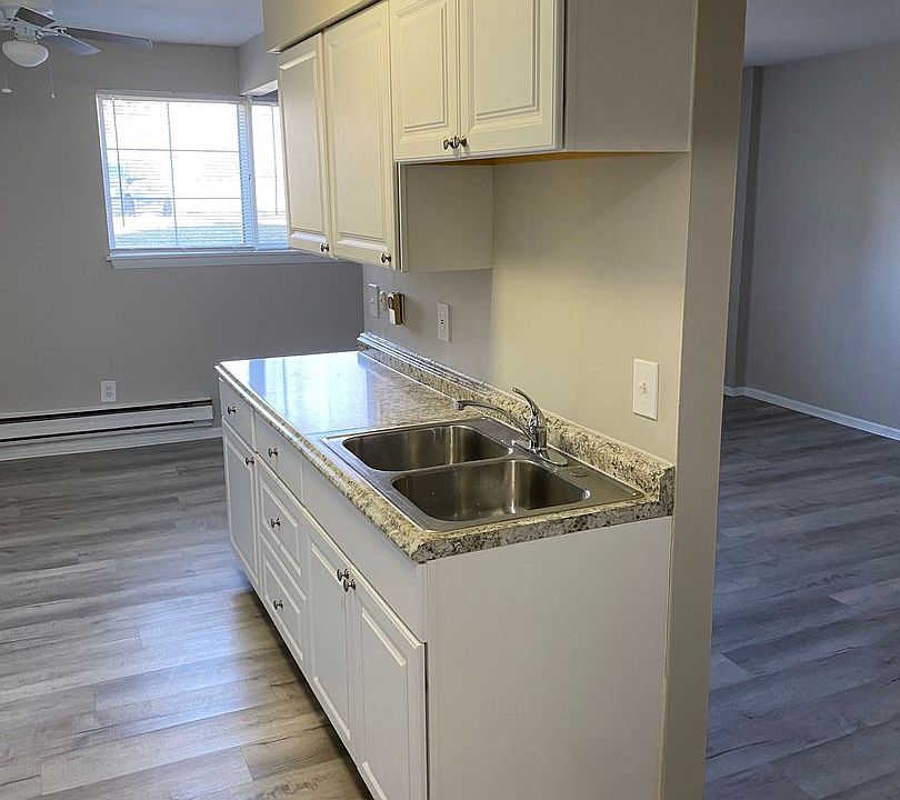 Holly Village Apartments 204 Rosette St Holly MI Zillow