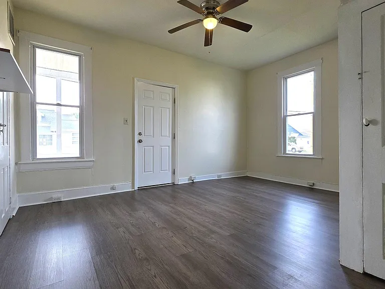 10 Dorman St #A — Photo 6