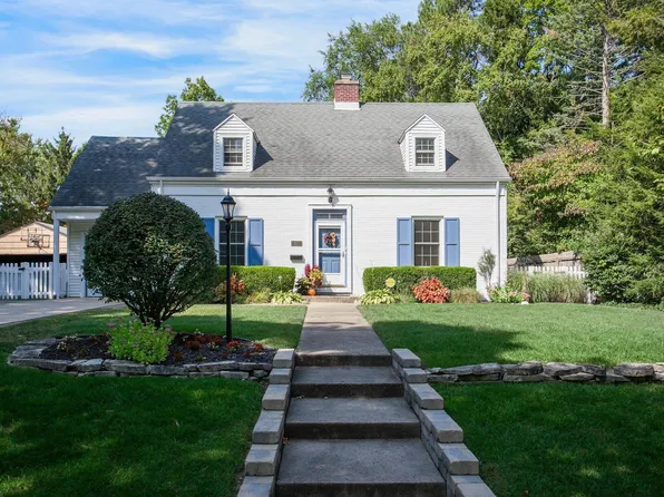 1427 E Colfax Ave, South Bend, IN 46617