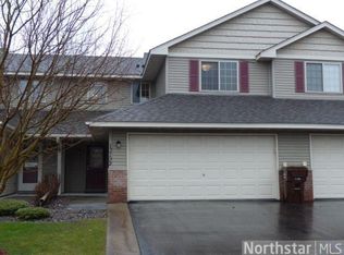 13792 Rose Dr, Rogers, MN 55374