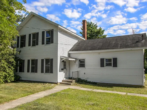 319 Union St, Lawton, MI 49065