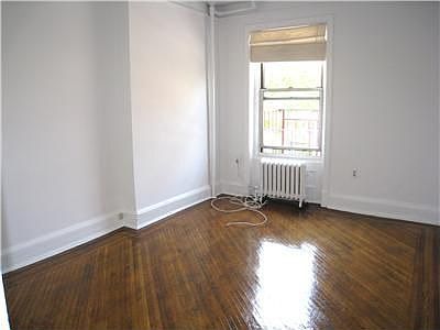 2nd image of 230 W 82nd St APT 3B