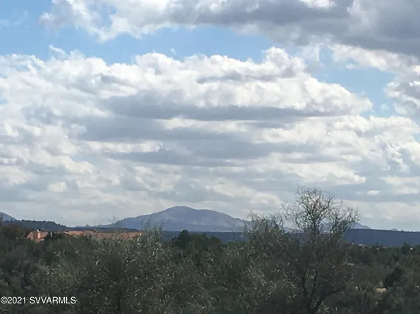 4645 E Crazy Horse Circle, Rimrock, AZ 86335