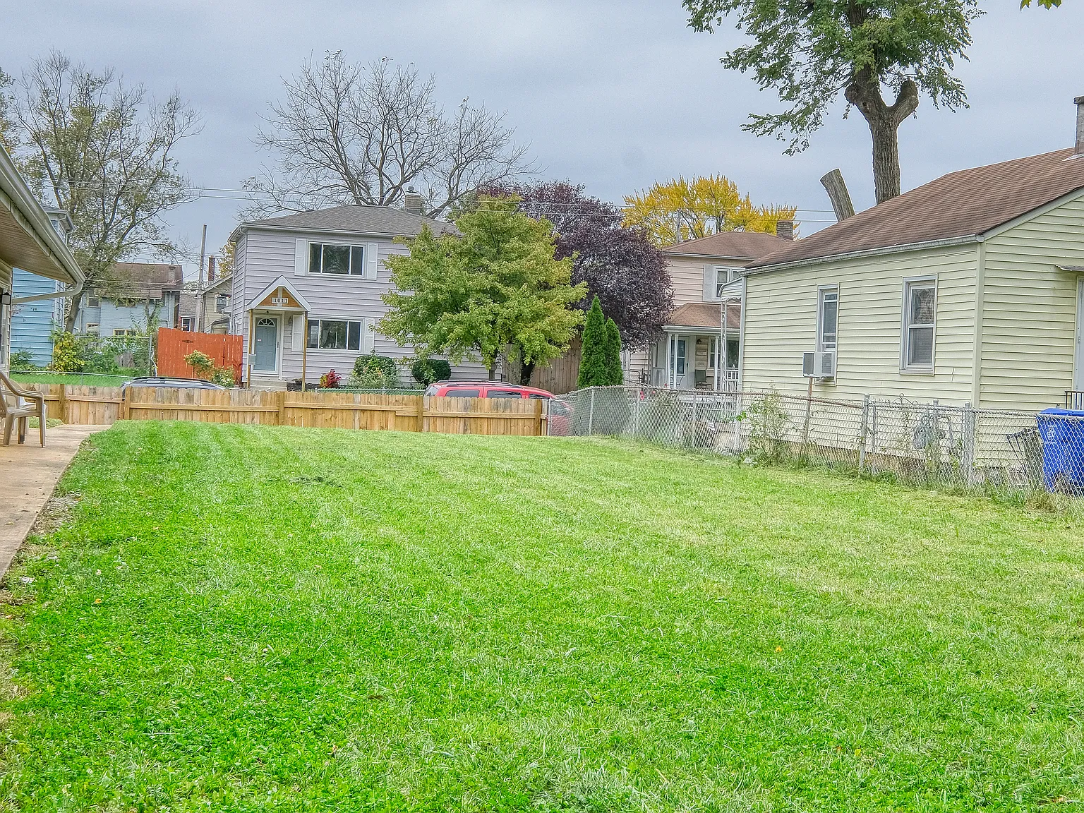 2 bed, 1.0 bath, 660 sqft, $950 — Photo 1