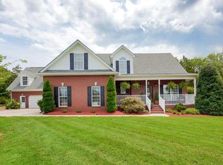 122 Declaration Dr, Lascassas, TN 37085