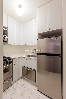 Rented by Mirador Real Estate | media 32