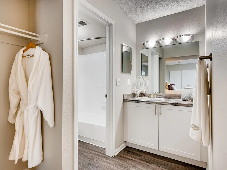 Villas at Holly | Centennial, Co. Apartments