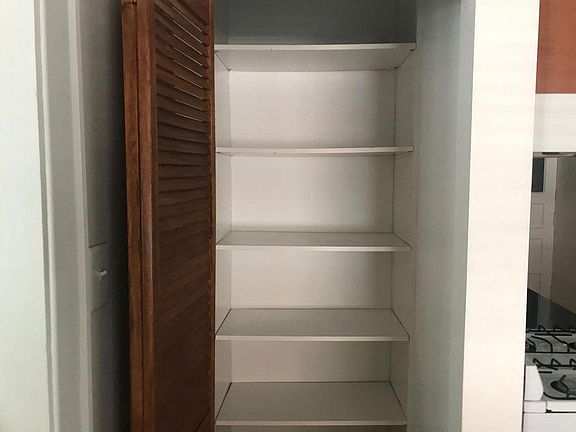 5th image of 2858 N Mildred Ave APT 1