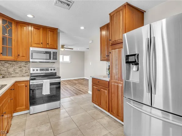 3112 Dillon Ave, North Las Vegas, NV 89030