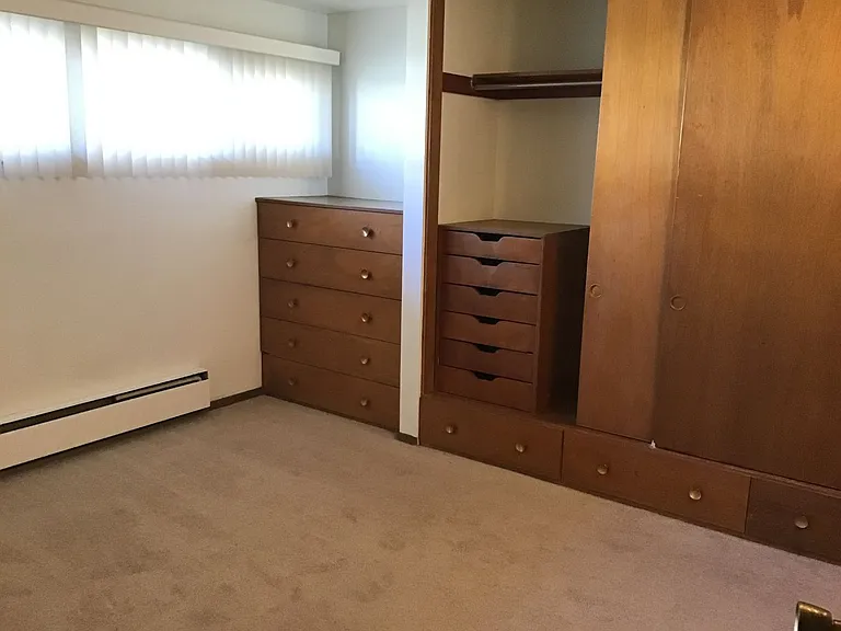 Spring Apartments — Photo 6