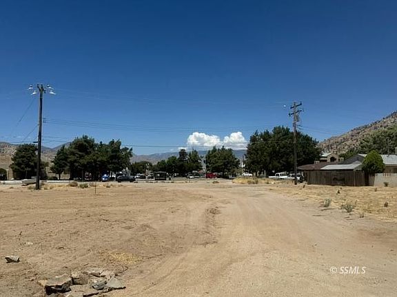 4th image of Irwin Ave