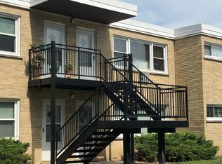 1108 W Hawthorne St, Arlington Heights, IL 60005