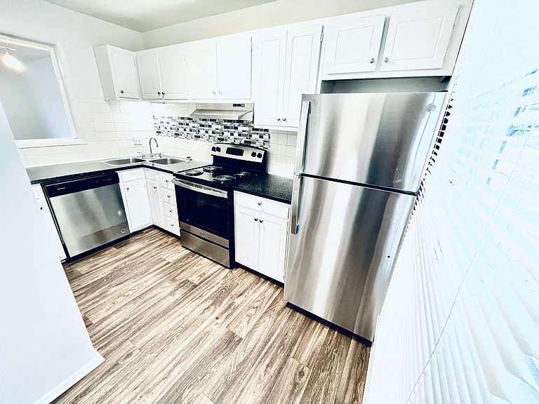 Twincity Apartments — Photo 51