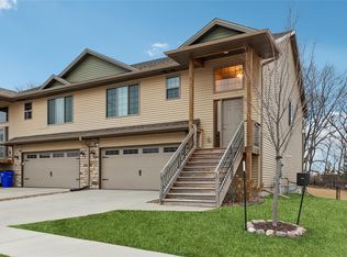 1000 Creekside Dr, Tiffin, IA 52340