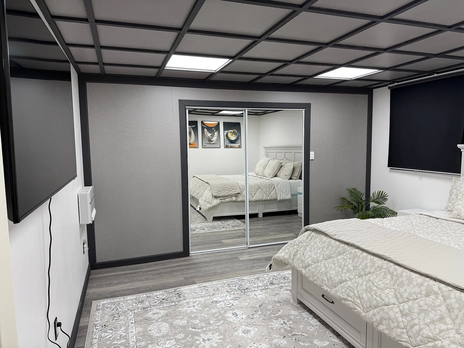Unit c — Photo 2