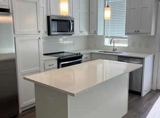 2112 Shea Rd #203, Dallas, TX 75235