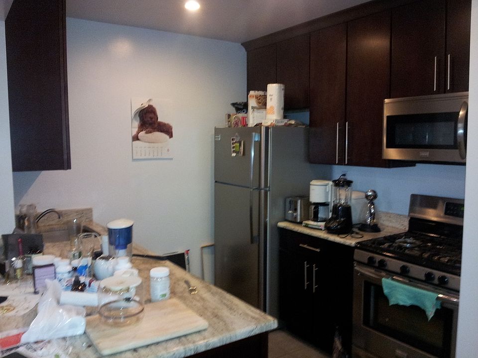 1st image of 2627 30th St APT 4F