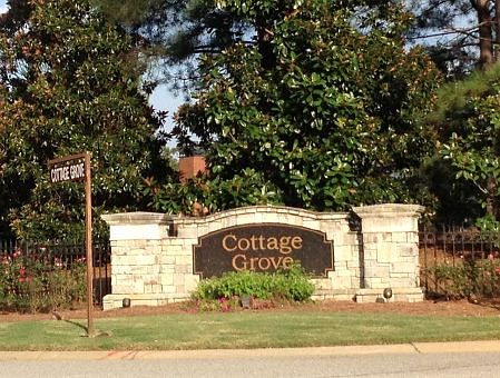 Cottage Grove Subdivision Entrance