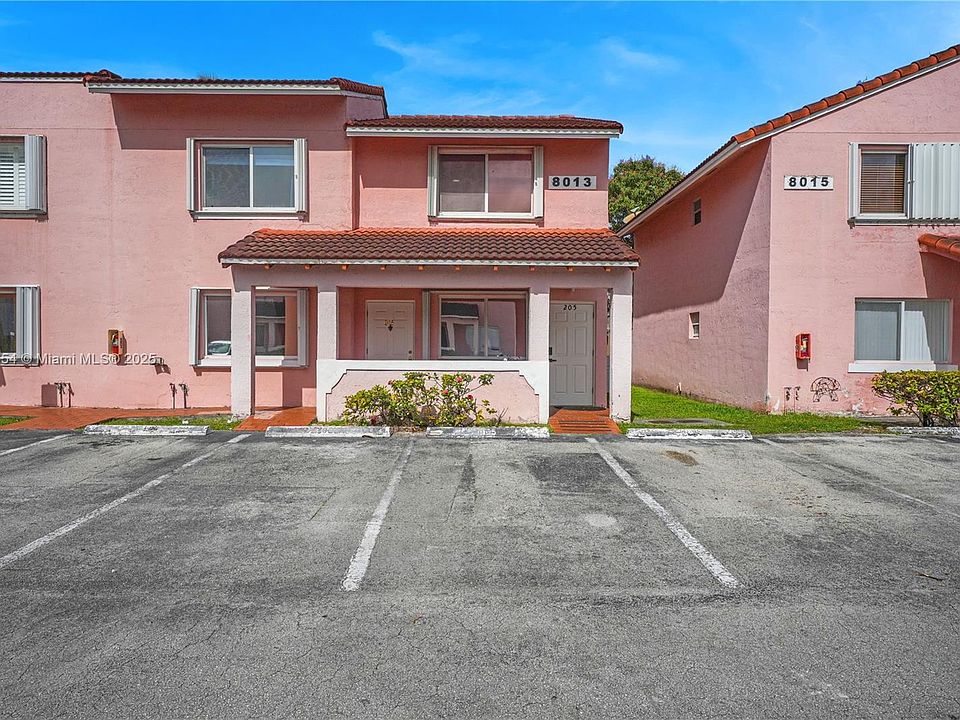 1st image of 8013 Lake Dr APT 205