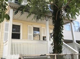 226 Delaware St, Elizabeth, NJ 07206