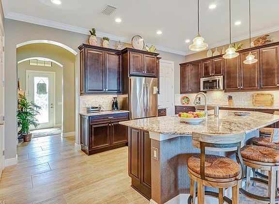 3rd image of 10268 Porto Romano Dr