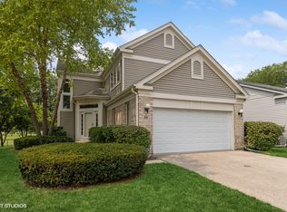 84 Manchester Dr, Buffalo Grove, IL 60089