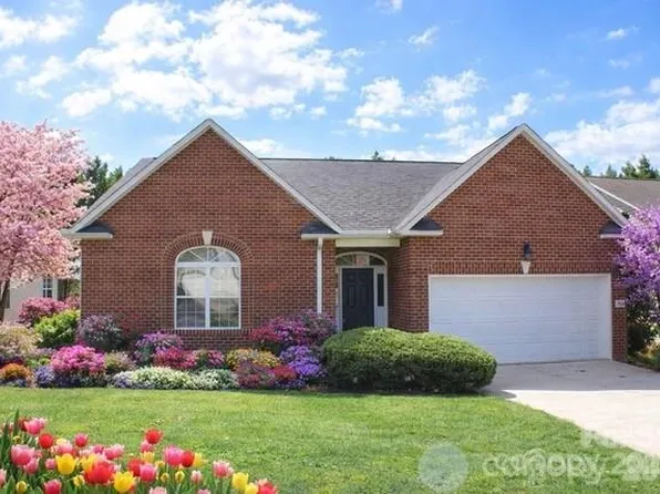 1304 Overhill Rd, Salisbury, NC 28144