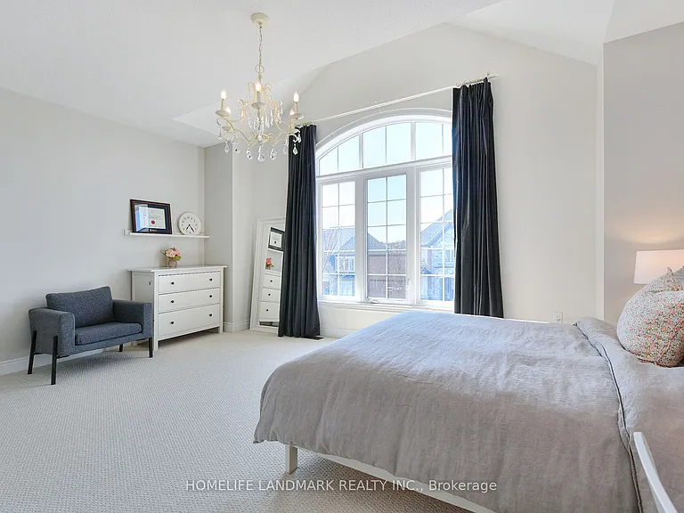 115 Mitchell Pl — Photo 9