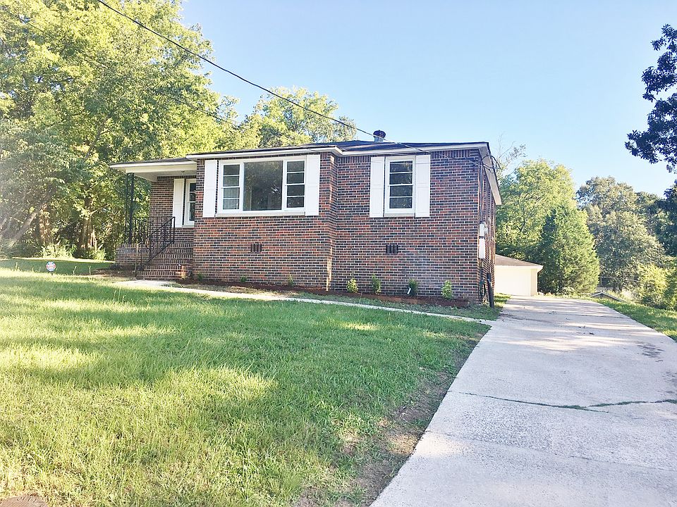 2nd image of 1821 Princeton Ave N
