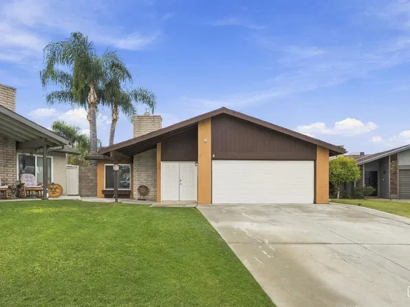 2600 Loch Fern Ct, Bakersfield, CA 93306