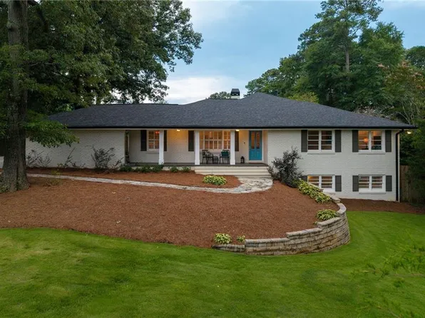 2351 Pangborn Cir, Decatur, GA 30033