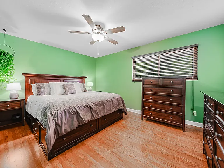 1906 Willoway Cir S — Photo 10