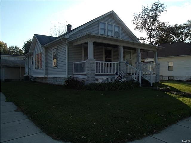 1st image of 514 W Walnut St