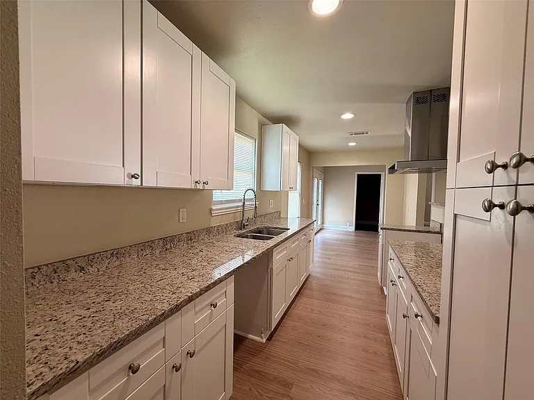 216 Bearle St — Photo 5