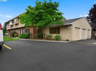 2280 NE Hogan Dr #5, Gresham, OR 97030