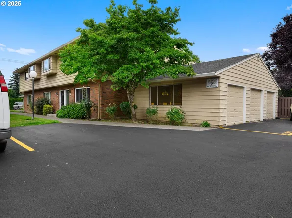 2280 NE Hogan Dr #5, Gresham, OR 97030