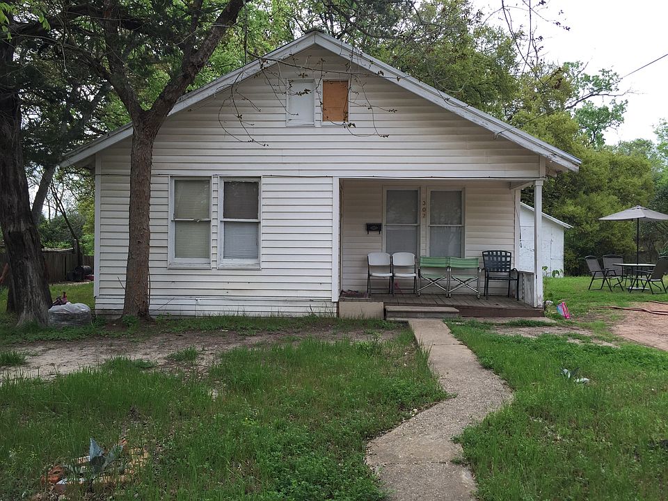 1st image of 307 N Hutchins St