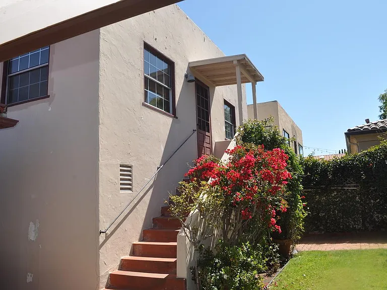 4319 Arista St — Photo 10