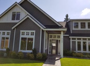 3102 92nd Ave NE, Bellevue, WA 98004
