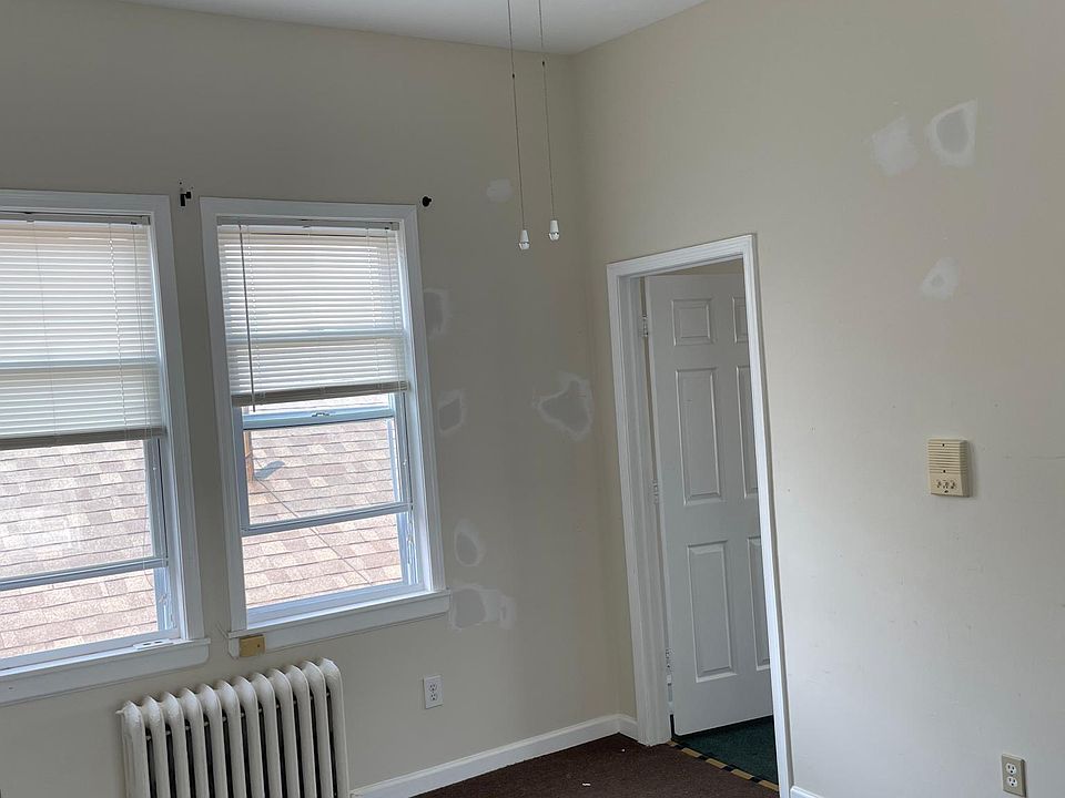 2nd image of 4217 Ventnor Ave