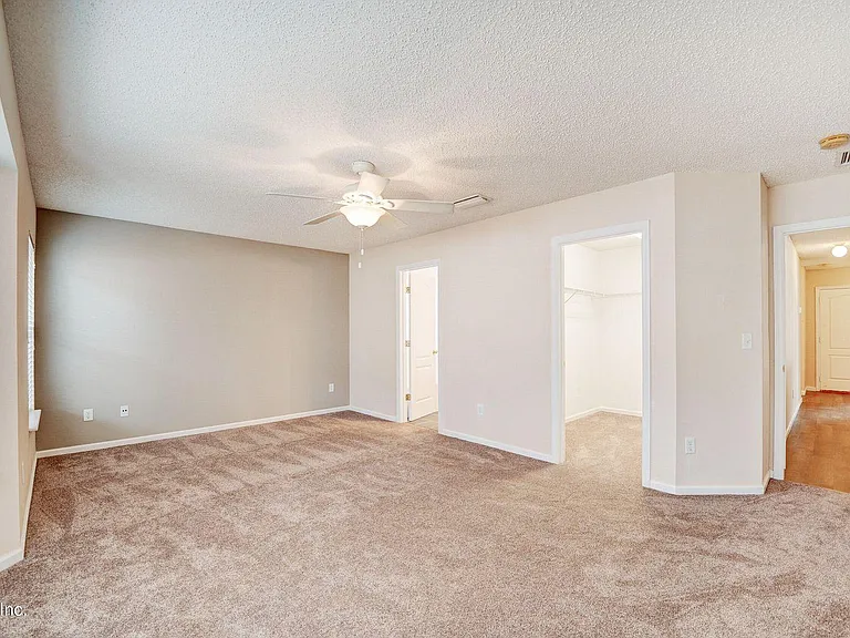 346 Van Gogh Cir — Photo 9