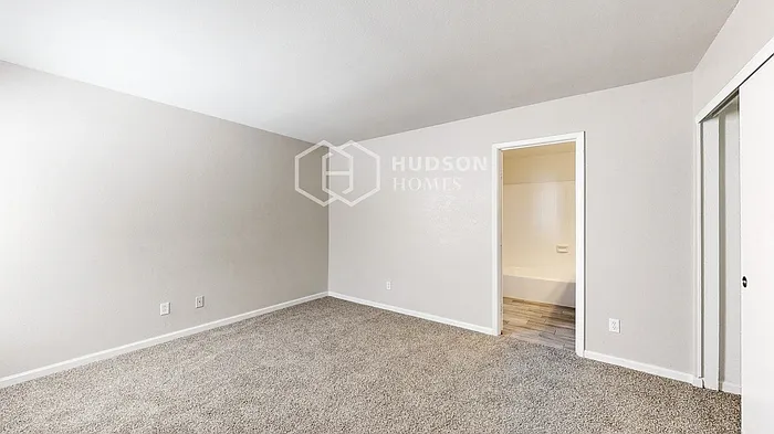 5135 W Mission Ln — Photo 11