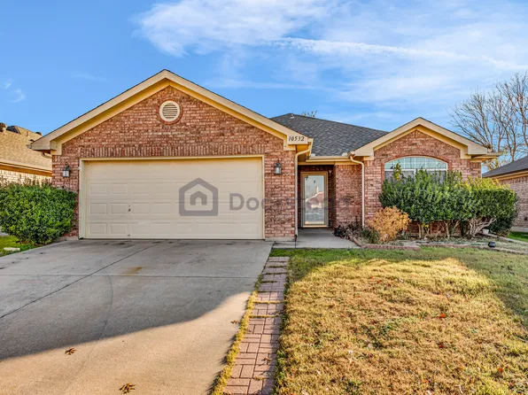 10532 Braewood Dr, Fort Worth, TX 76131