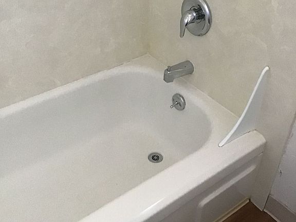 4th image of 822-830 NW 27th St #824