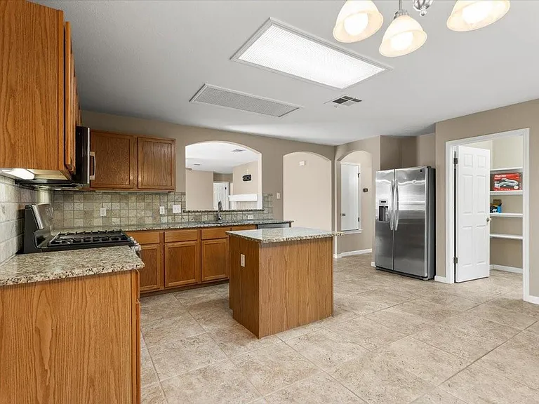 722 Blair Ave — Photo 9